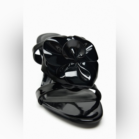 NWT Zara Woman FLORAL HIGH HEELED SANDALS Heels Shoes Black Faux Patent Size 8 - Picture 6 of 13